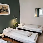 In Zizkov -301- براغ