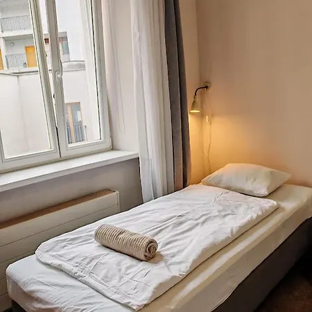 In Zizkov -301- * Praga