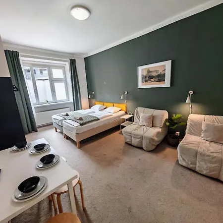 In Zizkov -301- Apartament