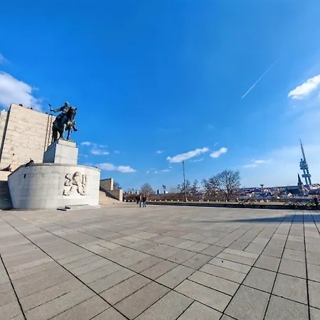 In Zizkov -301- * Prag